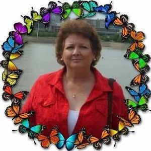 Meet your Posher, Connie